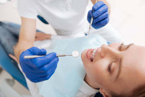 Best Root Canal Treatment  in Foothill Farms, CA